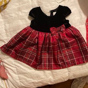 The childrens place girl dress 3-6 months